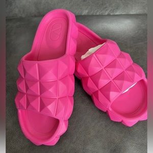 Valentino Garavani Roman Stud Slides 37